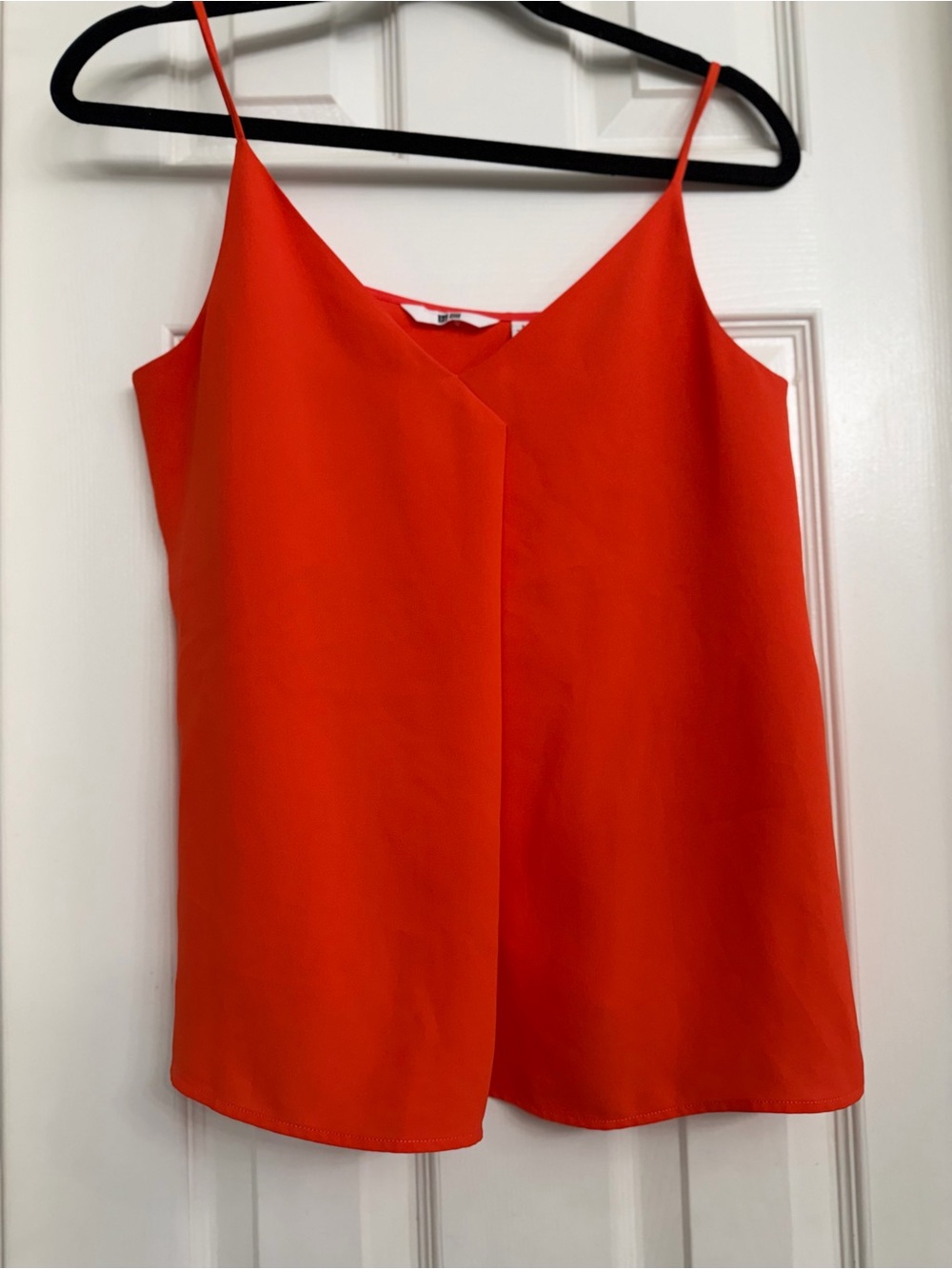 7081 Uniqlo Bright Orange V-Neck Camisole
